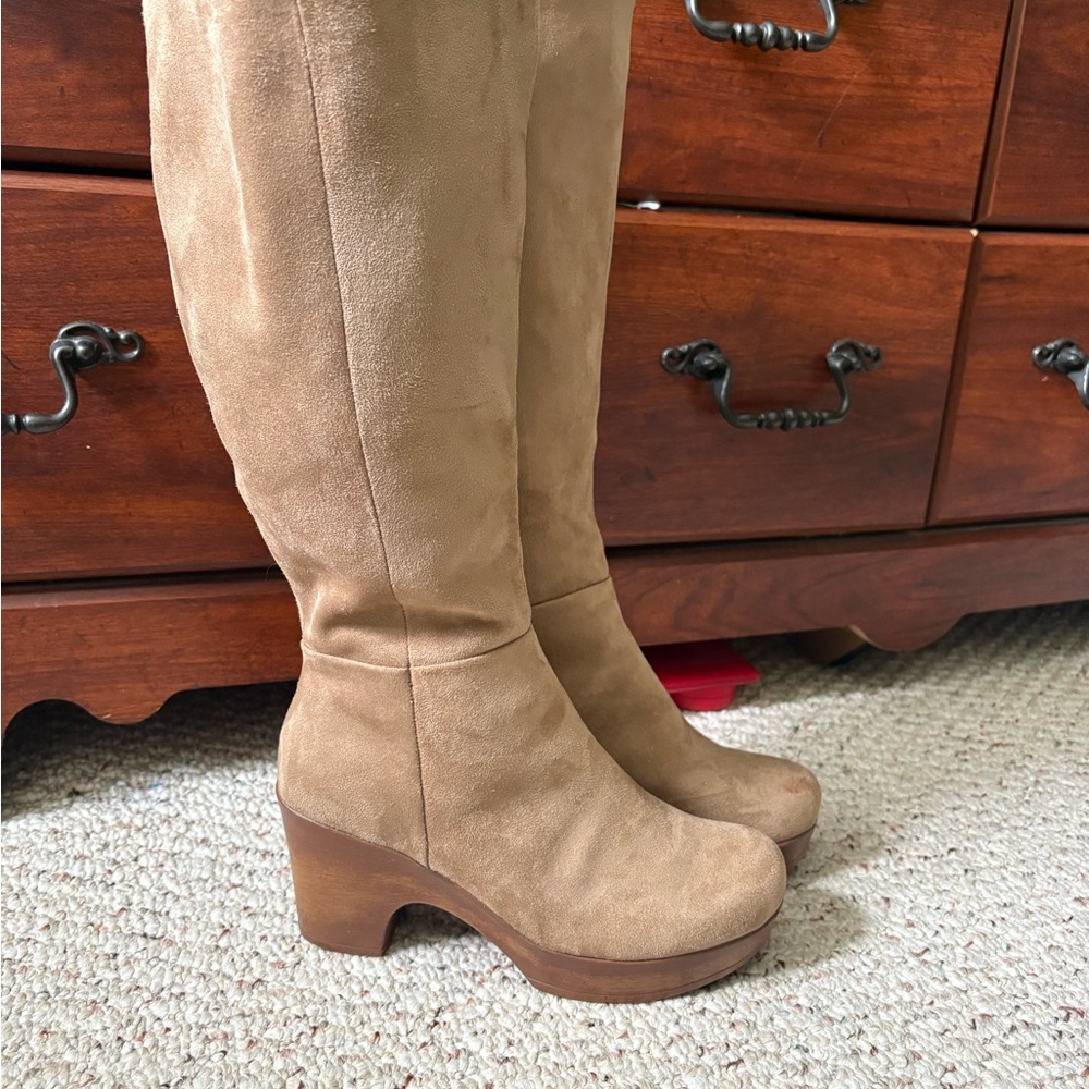 b.o.c. 70s style Suede Platform Heeled Boots